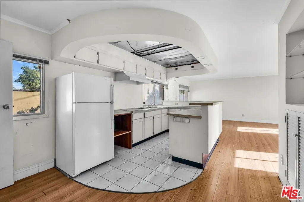 1514 S California Avenue, West Covina, California 91790 home-pic-49